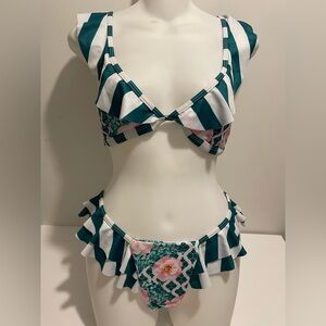Green & White Striped Unbranded Bikini Size Medium Floral Stripes Ruffles